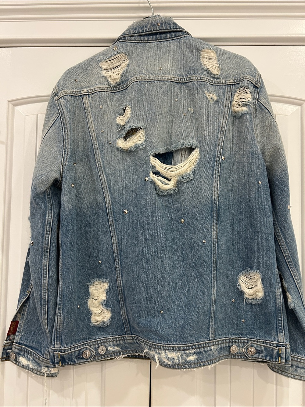 NWT! 7 For All Mankind Oversized Distressed Denim Jacket With All Over Studs! M! - Picture 7 of 16